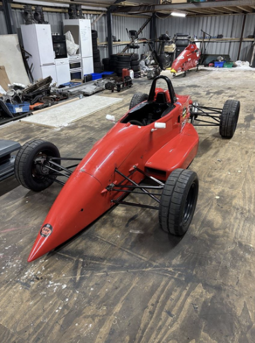 Formula Ford Ray GR08