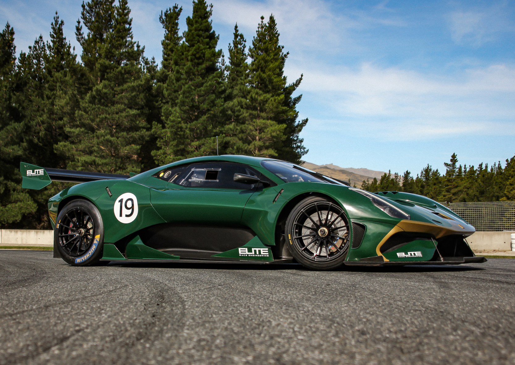 2020 Brabham BT62