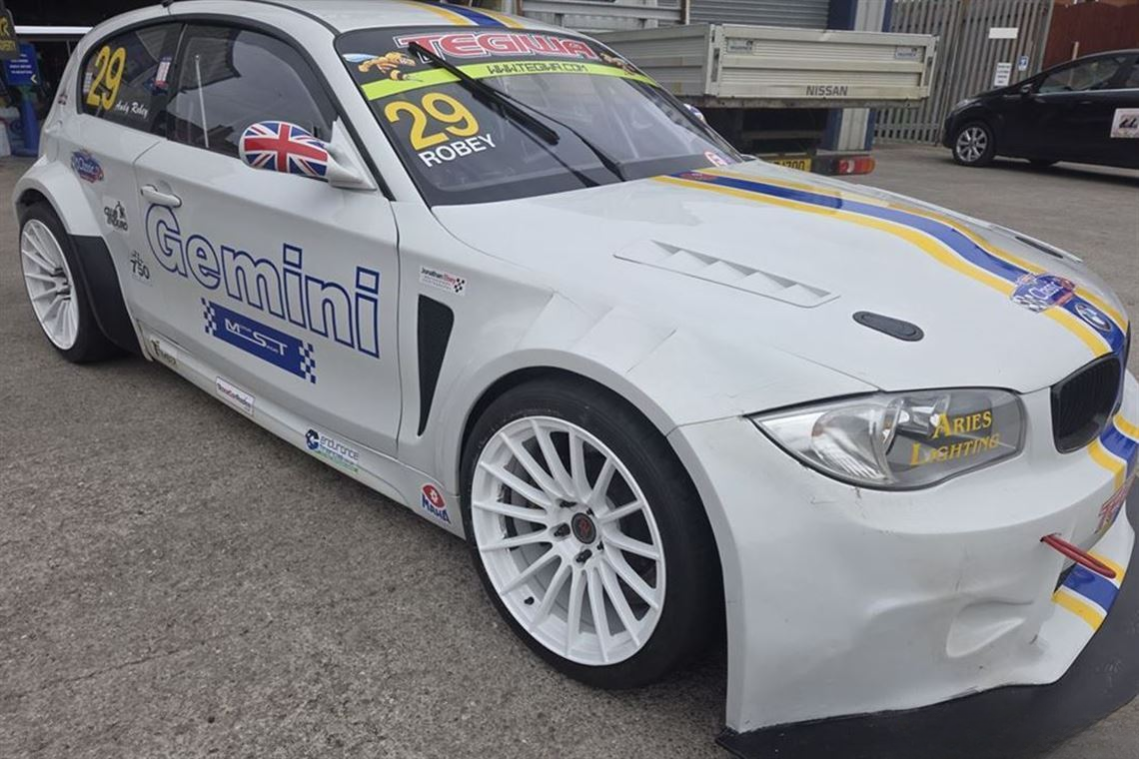 BMW 1 Series Race Car (MAY SPLIT)