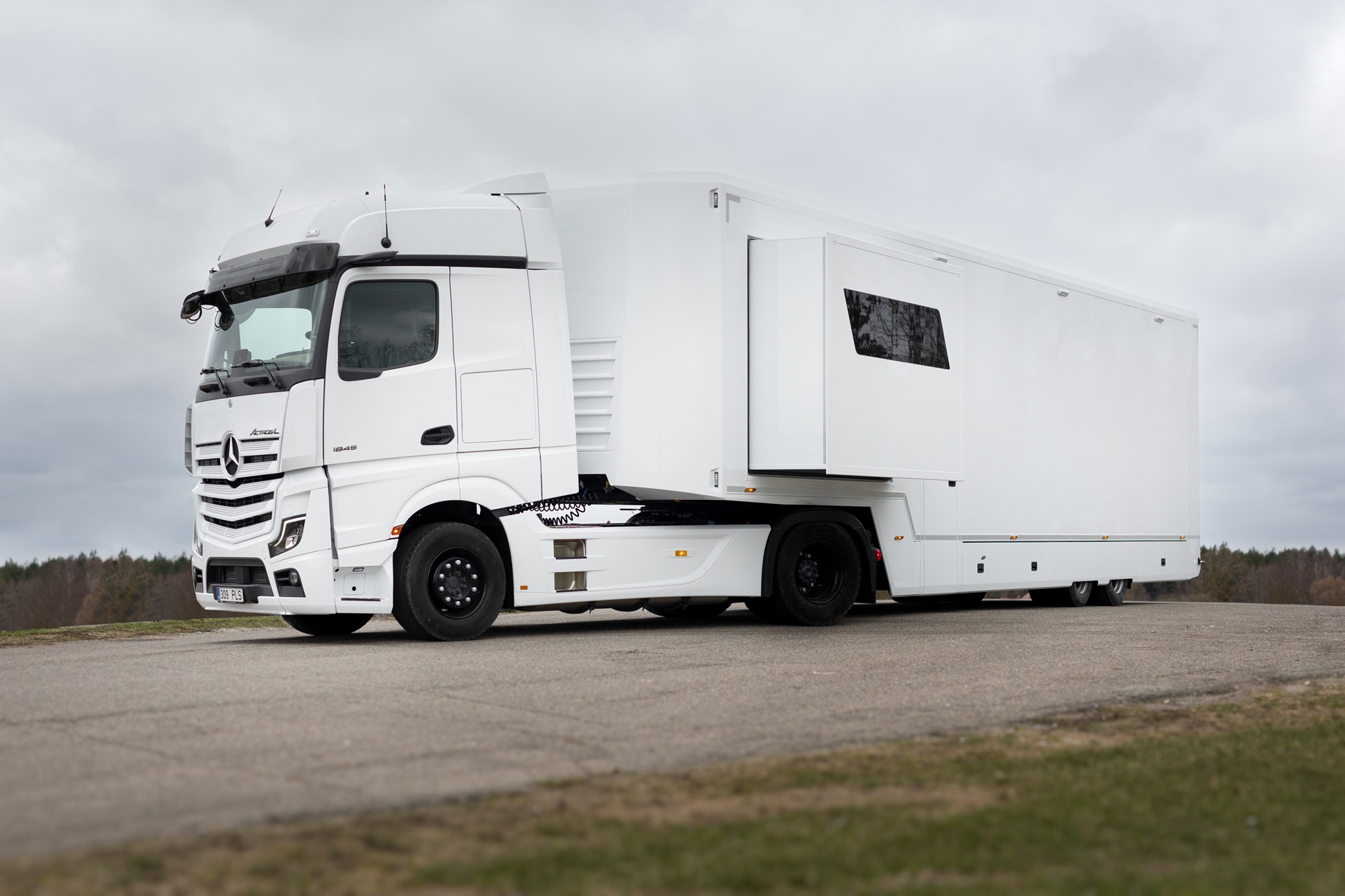 PRO Series race trailer by Stella Works